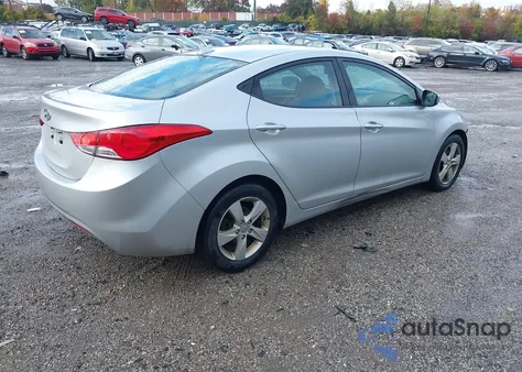 2013 Hyundai Elantra Gls из США, поврежденный, VIN 5NPDH4AE2DH338892